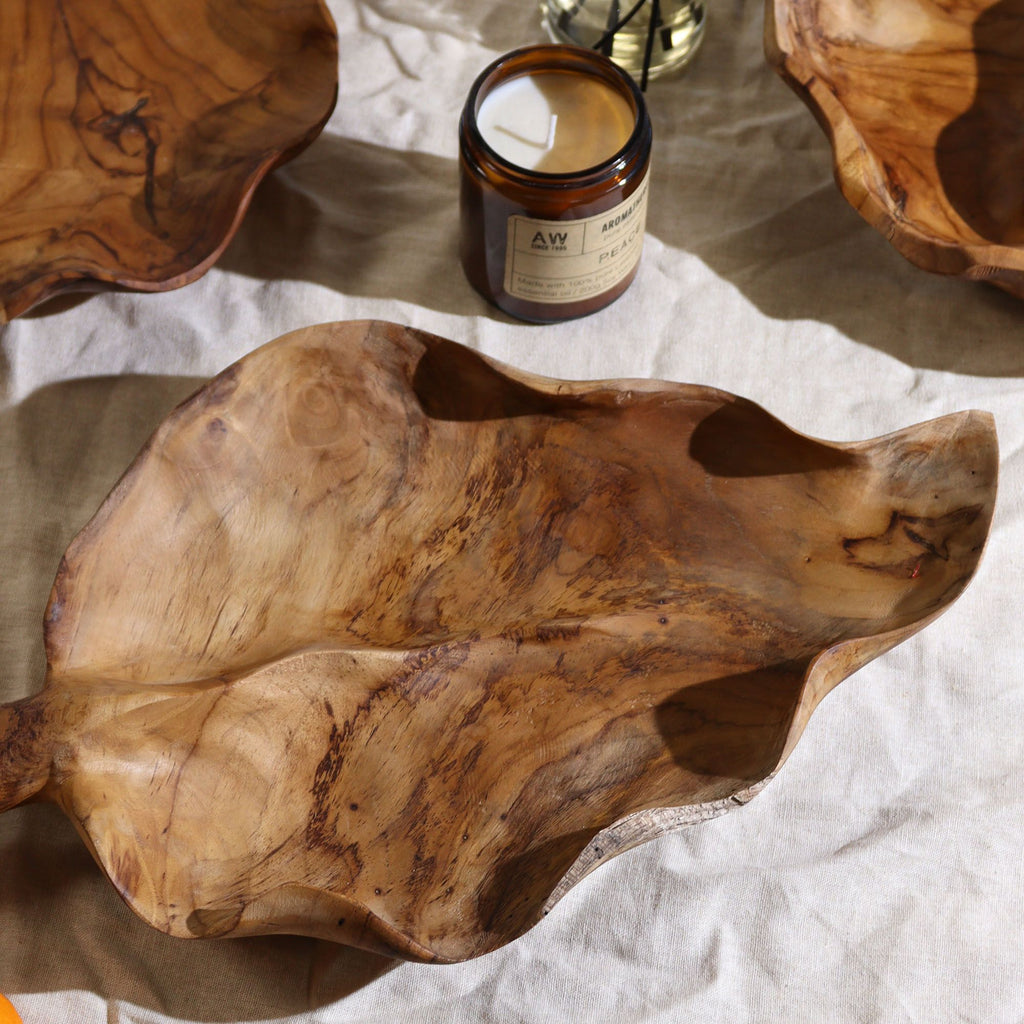 Frutero grande de madera de teca en forma de hoja - 40x24x5cm