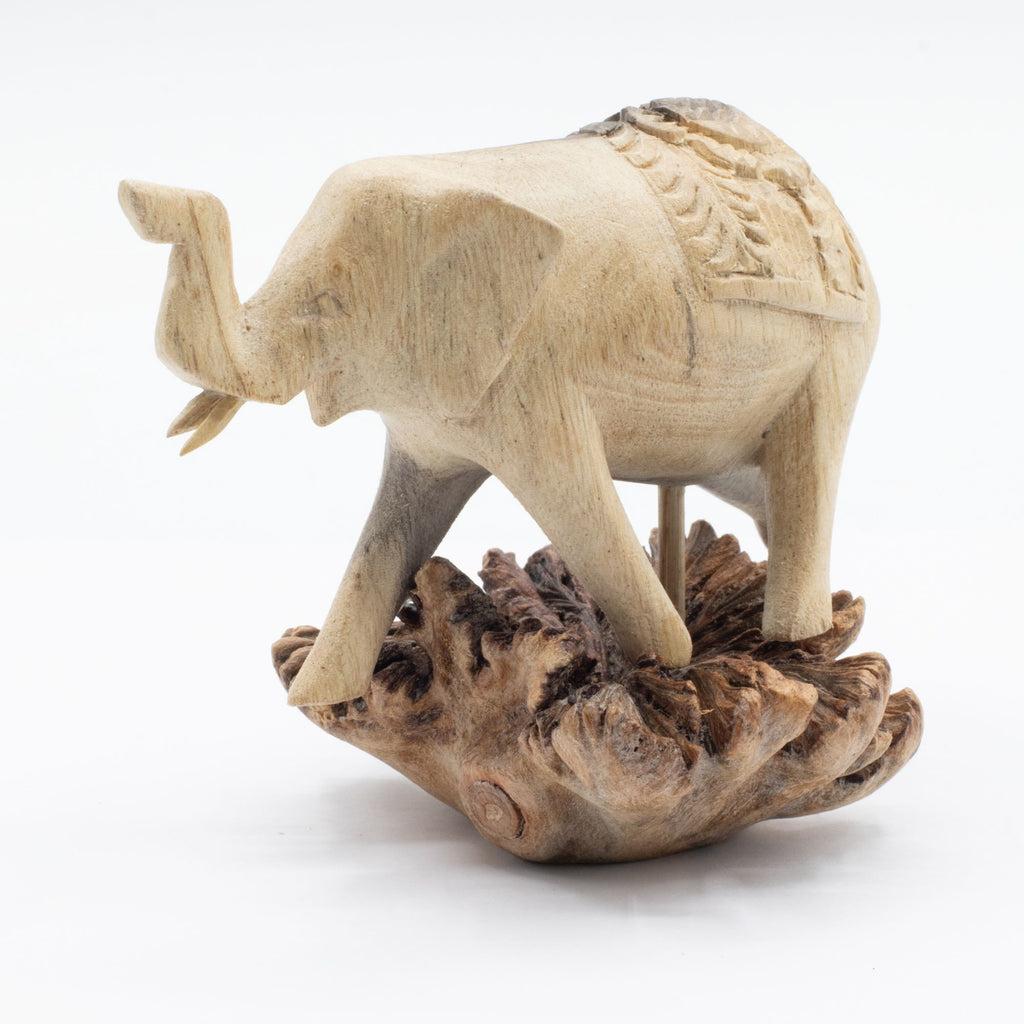 Talla en madera de arte parásito hecha a mano - Elefante caminando