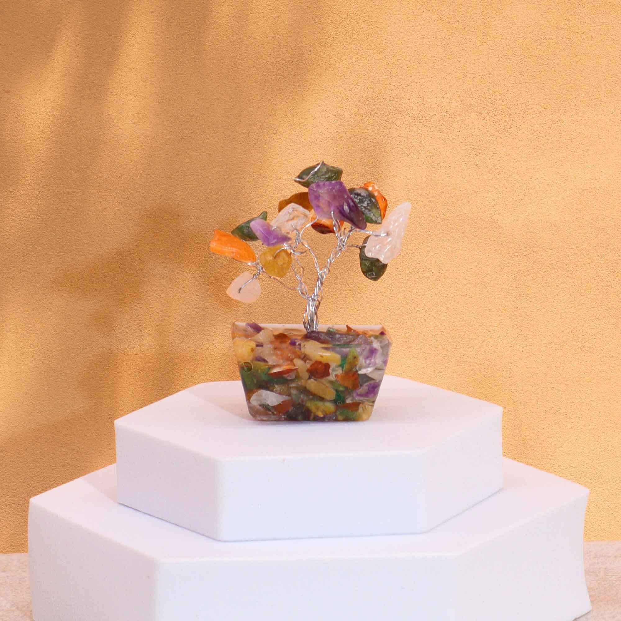 Mini árbol de piedras preciosas sobre base de orgonita - Piedras múltiples (15 piedras)