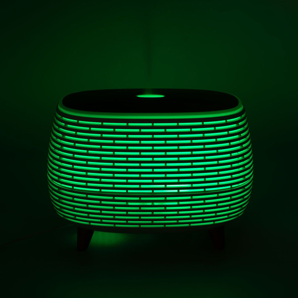 Aromaterapia Futurista con estrías - USB - Cambio de color - Control remoto