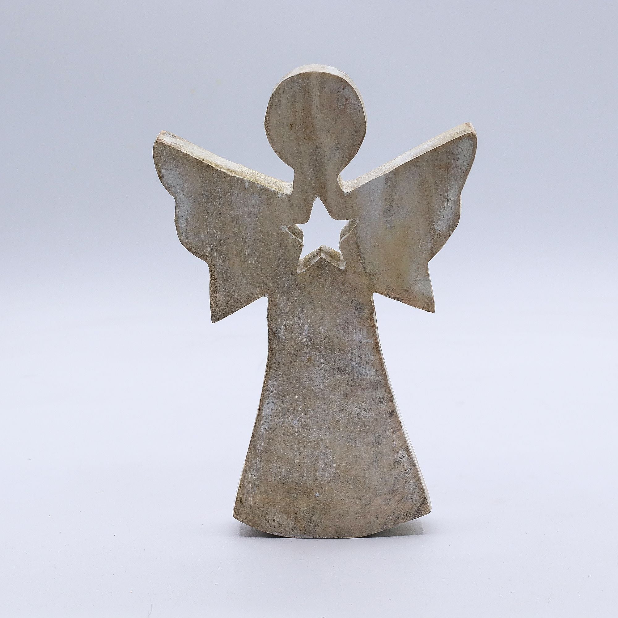 Ángel de madera de mango - blanqueado con recorte de estrella