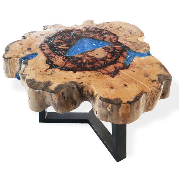 Mesa de Café de Tamarindo y resina - Azul Cielo