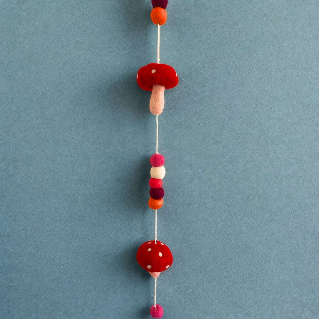 Colgante de Pared de Fieltro - Hongos de Sombrero Rojo
