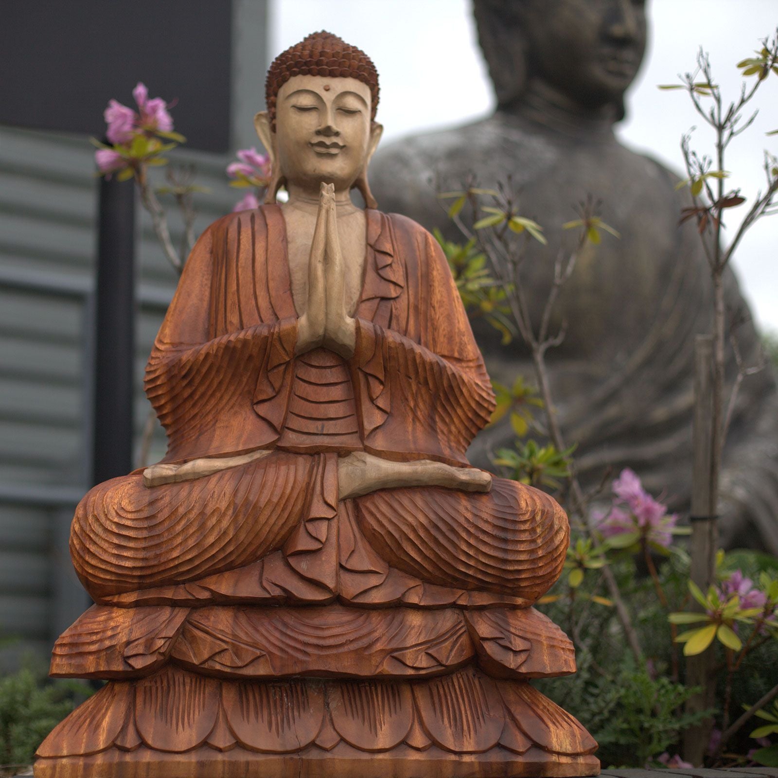 Estatua de Buda Tallada a Mano - 80cm Bienvenido