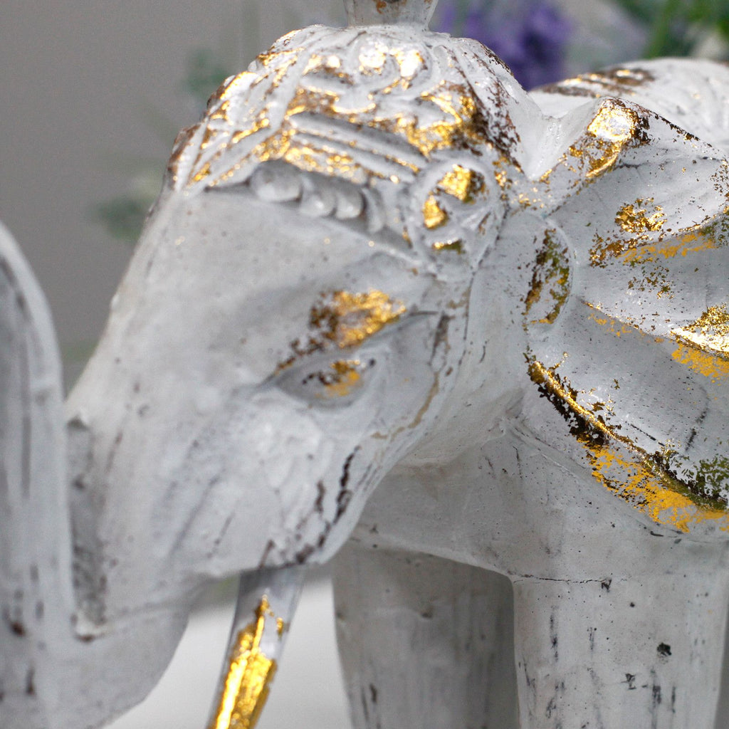 Elefante Tallado en Madera - Oro Blanco
