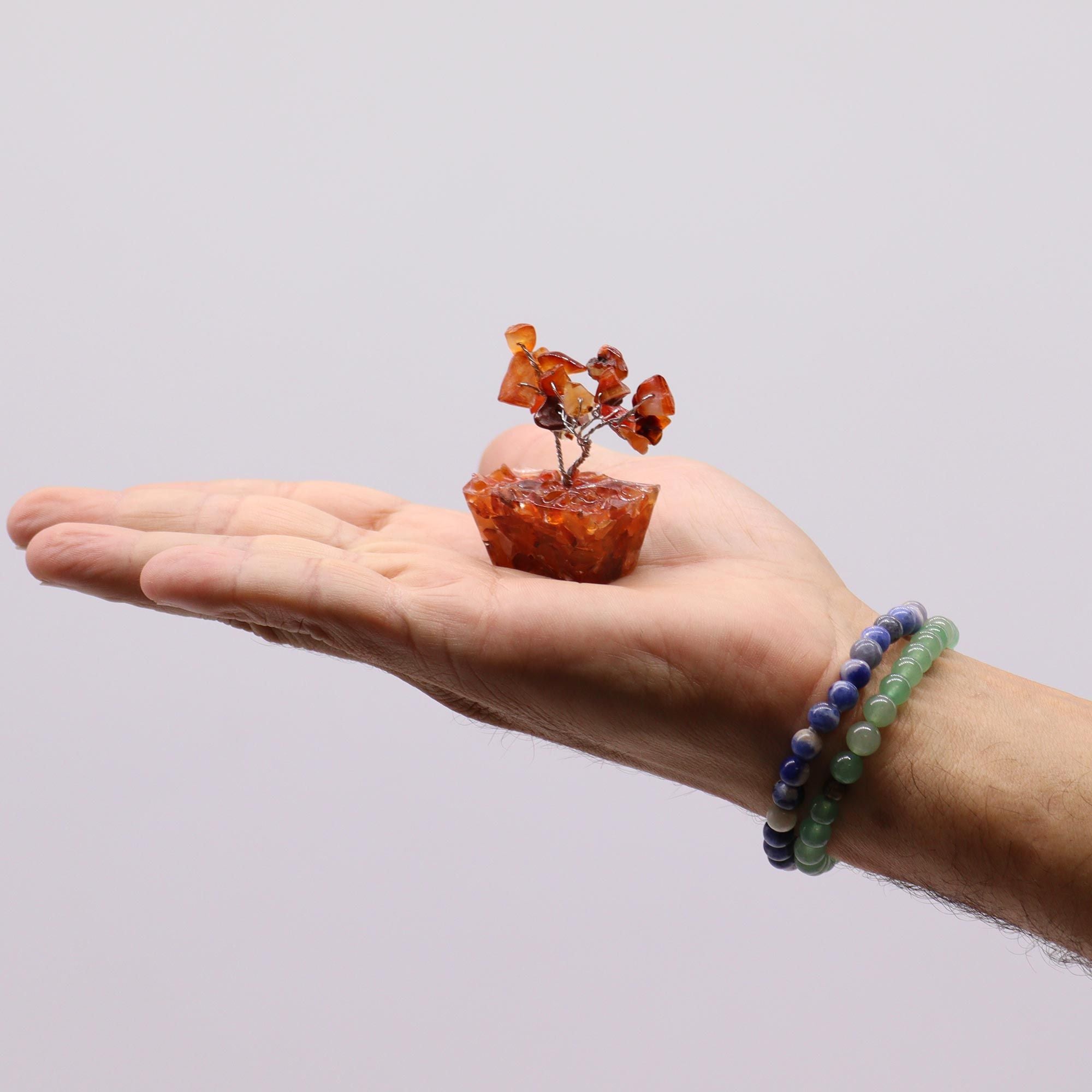 Mini árboles de piedras preciosas sobre base de orgonita - Mezcla Surtida (15 piedras)