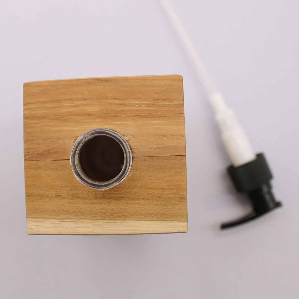 Dispensador de jabón de madera de teca natural - Cuadrado