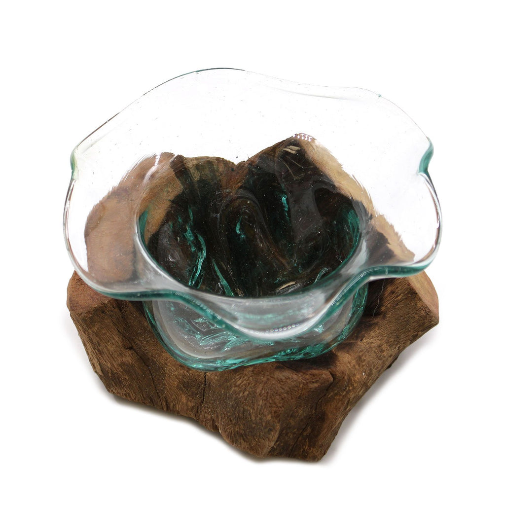 Cuenco de cristal fundido para dulces en madera
