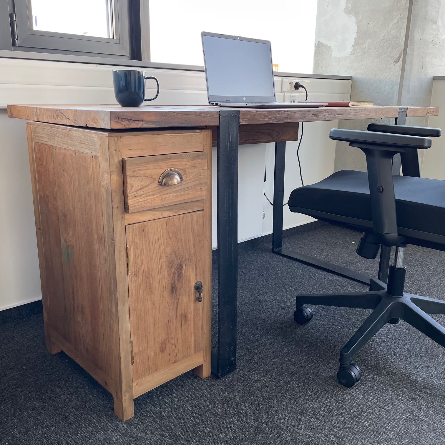 Mesa de Escritorio 160x60x75cm (Cajonera no incluida)