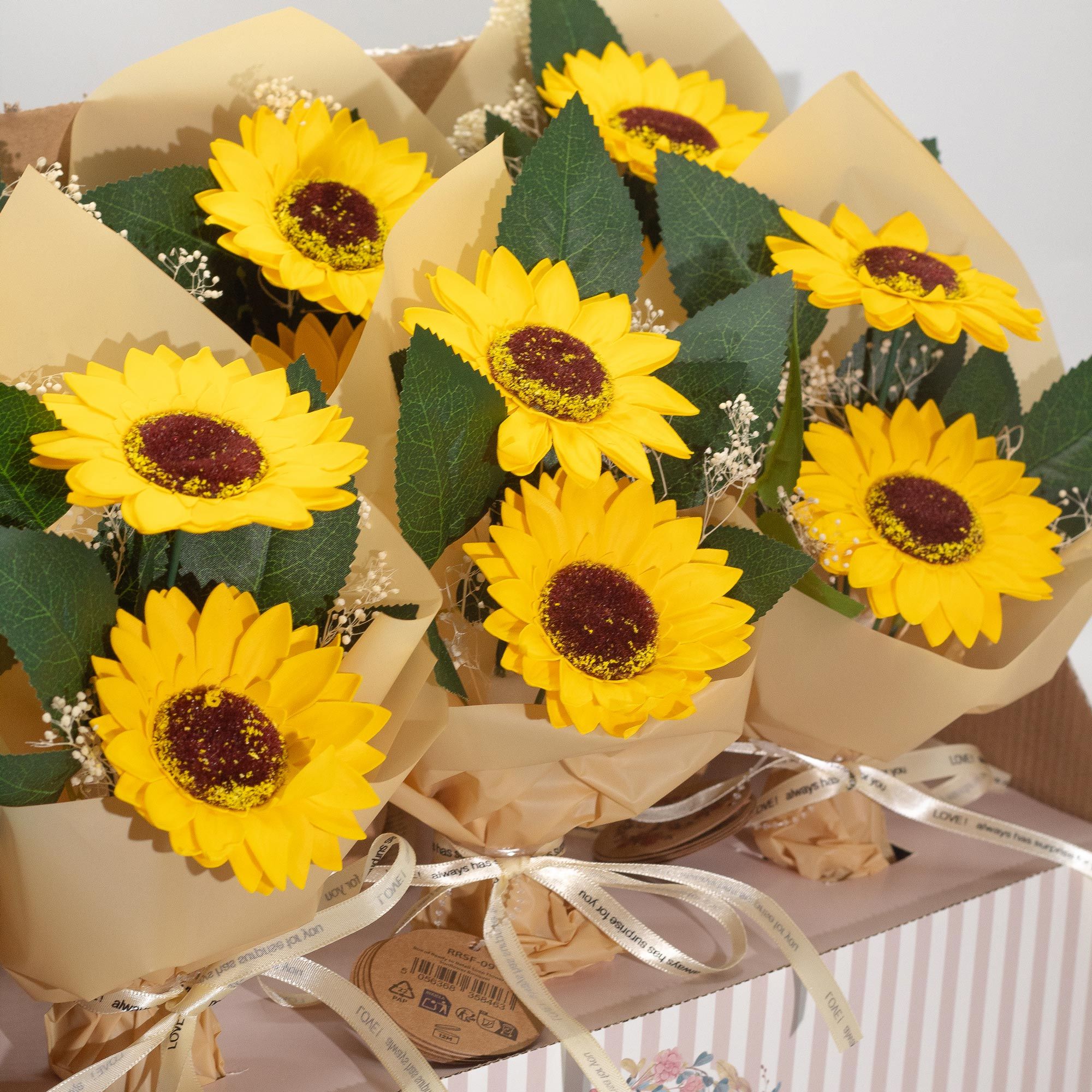 Flor de jabón - Ramo de dos girasoles