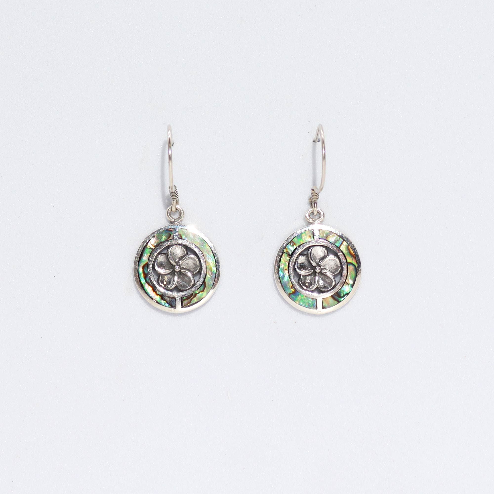 Pendientes de Concha y Plata - Frangipani - Abalón