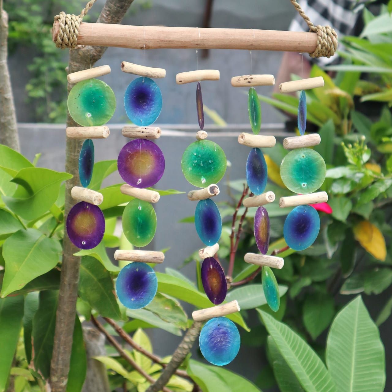Carillón de madera flotante - Verde y morado